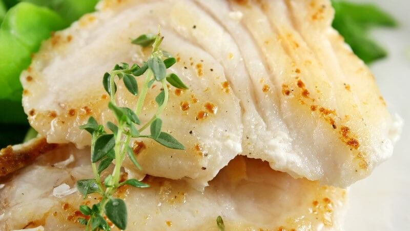 Nahaufnahme gegrillter Fisch frisch zubereitet