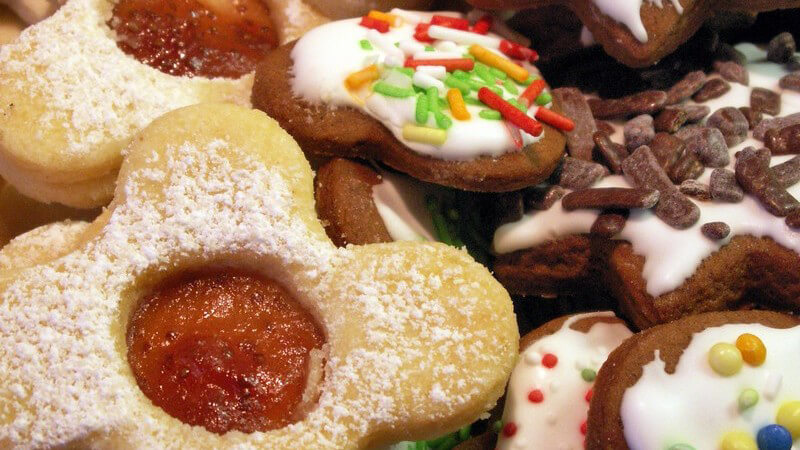 Nahaufnahme verschiedene Weihnachtsplätzchen