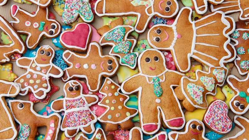 Weihnachtsbäckerei: Lebkuchengebäck zur Adventszeit